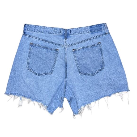 Abercrombie & Fitch - The Loose Short- Curvy Love Denim Shorts - Size 33 - Picture 7 of 7
